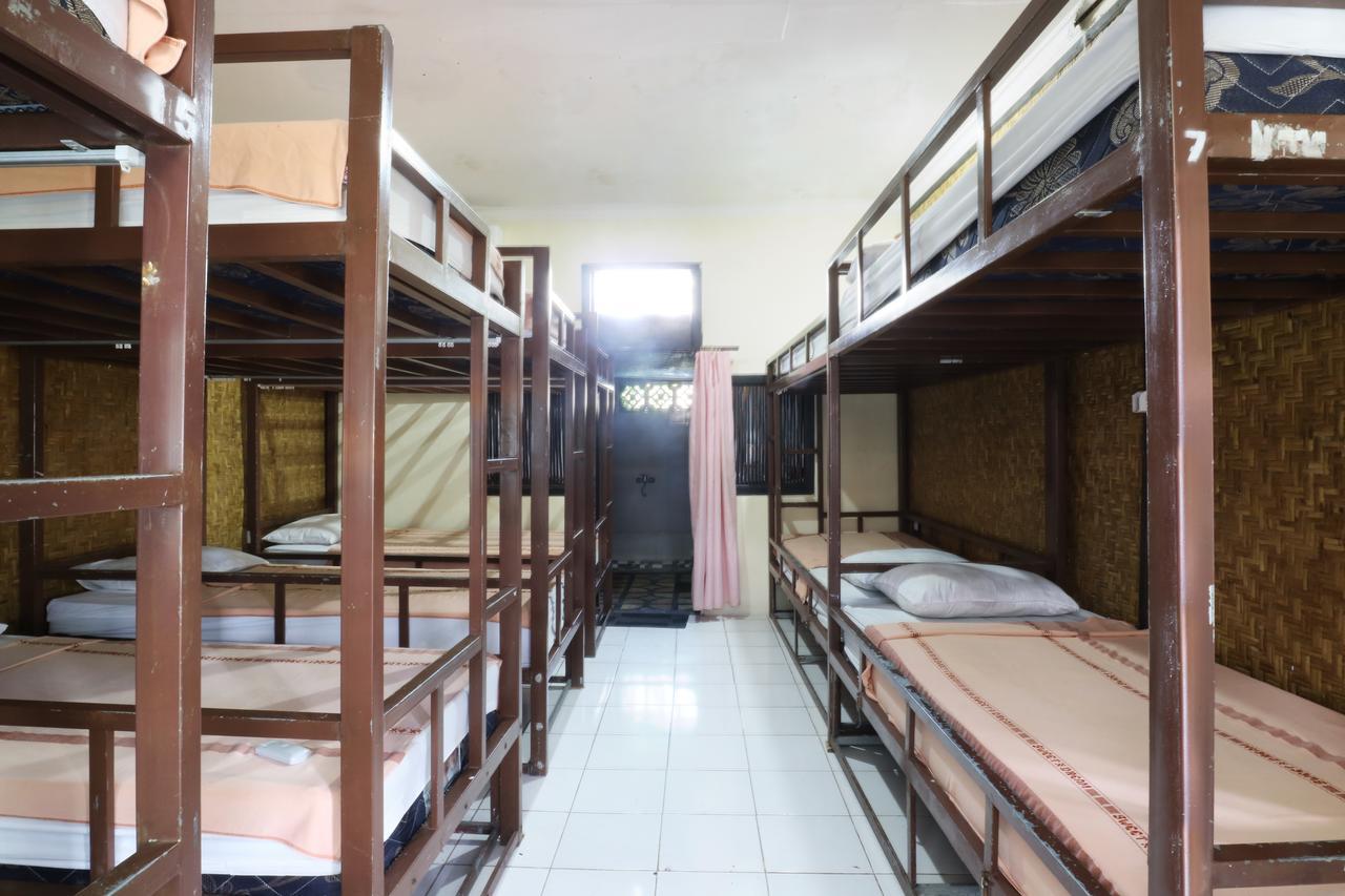 Ubud Kartini Hostel エクステリア 写真