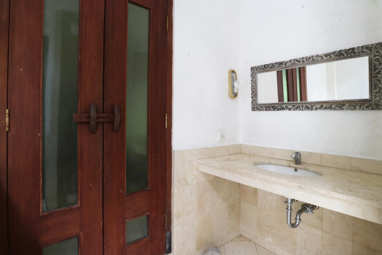 Ubud Kartini Hostel エクステリア 写真