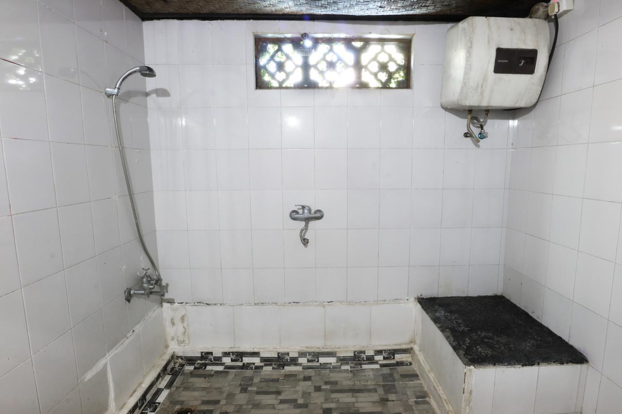 Ubud Kartini Hostel エクステリア 写真