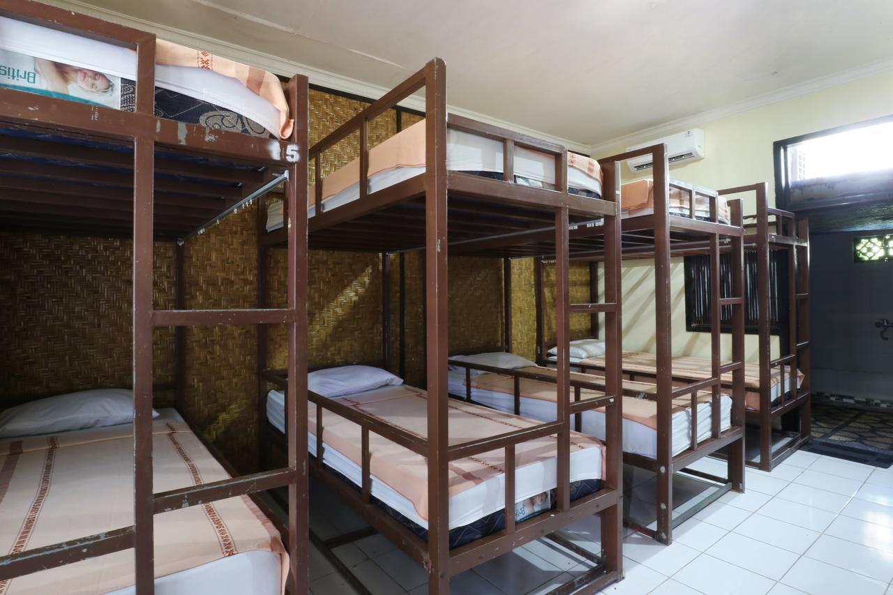 Ubud Kartini Hostel エクステリア 写真