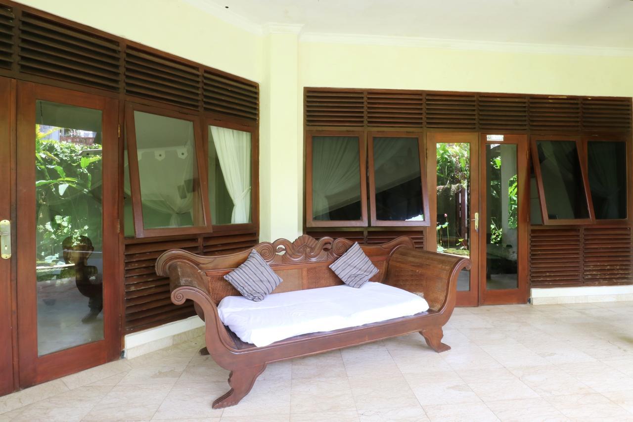 Ubud Kartini Hostel エクステリア 写真